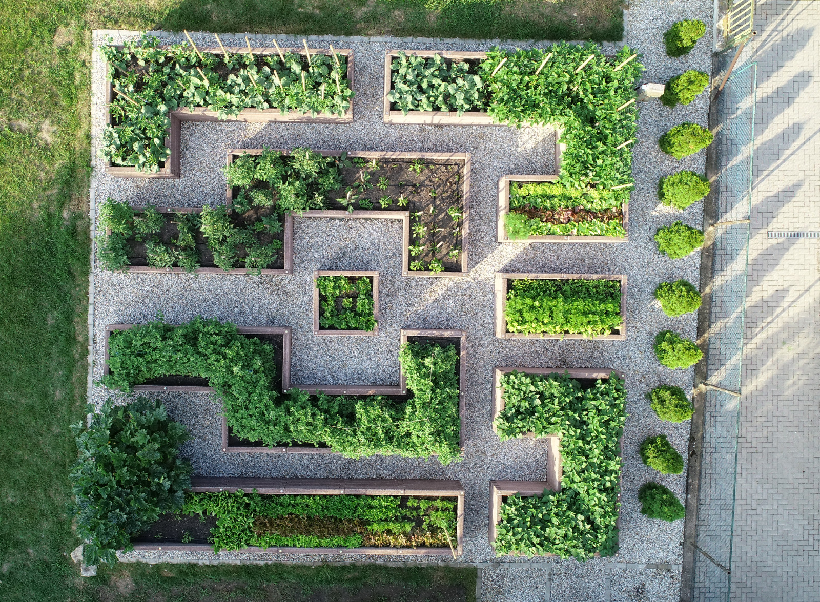 Durisol vysoký záhon U – Obrázok 7